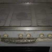 فروش  گاز فر دار.همراه با سه جوجه گردان