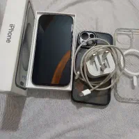 آیفون۱۵نرمال