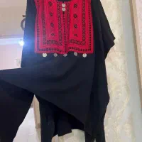 تعدادی مانتو بارونی دامن وست پیراهن پالتو مزونی