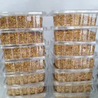 عسل با موم،گرده گل،ژل رویال،بره موم،تخم مرغ محلی|خوردنی و آشامیدنی|شهرکرد, |دیوار