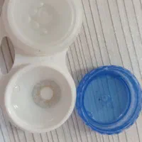 لنز طوسی عسلی خیلی طبیعی