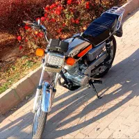 موتور سیکلت همتاز