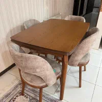 میز نهار خوری چهار نفره