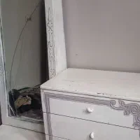 داروی ۴ کشو همراه باآینه ۱ کشو