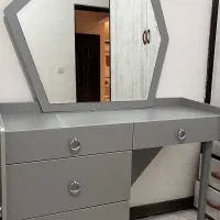 میز آرایش و پاتختی