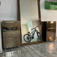 آینه قدی و کنسول