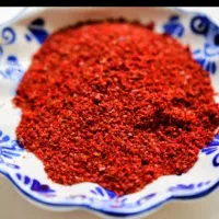 فروش عمده سماق قرمز و قهوه‌ای تک نفره و فله