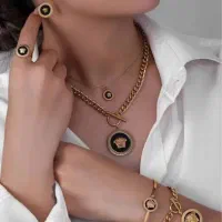 تعویض‌کفش‌‌کارکرده زنانه با ست‌طلا
