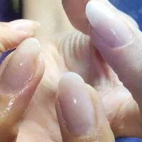 کاشت ناخن|خدمات آرایشگری و زیبایی|کرج, گلشهر|دیوار