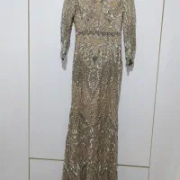 لباس مجلسی|لباس|شهریار, فرارت|دیوار