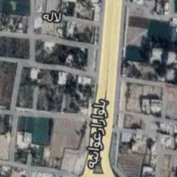 یک مغازه تجاری و یک واحد اداری با هم