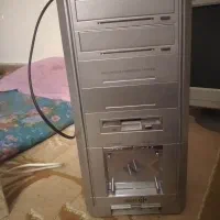 کامپیوتر و مانیتور