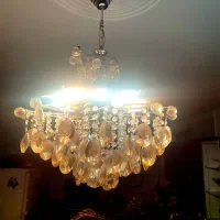 لوستر با ۱۰ عدد لامپ اشکی ده شاخه با نور بالا