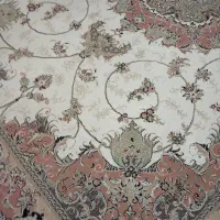 فرش 12متری کارکرده کرم رنگ
