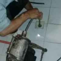 لوله بازکنی و تخلیه چاه ماهر (حسینی)|خدمات پیشه و مهارت|لاهیجان, آهندان|دیوار