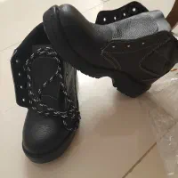 ایمنی و آکبند کفش کار آکبند و برند
