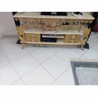 میز تلوزیون برنجی وساعت برنجی وبوفه برنجی