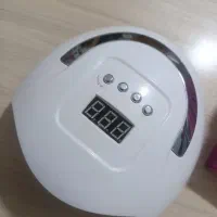 دستگاه یووی و دست تمرین