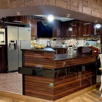 کابینت ترک هایگلاس به همراه هود.سینک.شیر آب.گاز