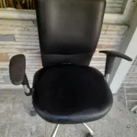 صندلی در حد نو