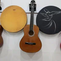 گیتار|گیتار، بیس، امپلیفایر|ایوان, |دیوار