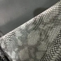چرم مصنوعی