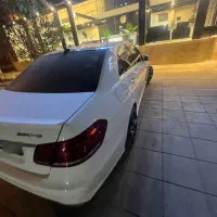 Benz e 250 /2016