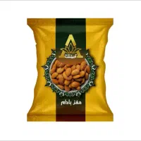 طراح گرافیک و تدوینگر هستم