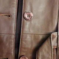 پالتو چرم دخترانه|لباس|ری, صفاییه (چشمه علی)|دیوار