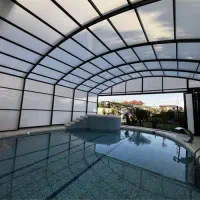 اجرای استخر سرپوشیده ی ریلی