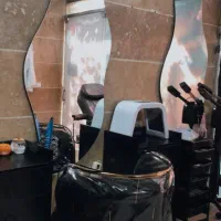 سالن زیبایی