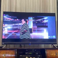 تلویزیون ۵۰اینج