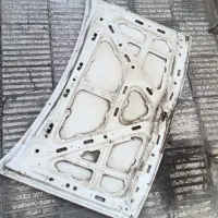کاپوت پراید سفید بیرنگ