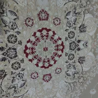 فرش ۱۲متری ۷۰۰ شانه کاملا سالم یک تخته