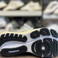 کتونی بروکس گلیسیرین ۲۱ رنگ کرم|کیف، کفش، کمربند|تهران, باشگاه نفت|دیوار