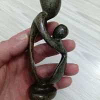 مجسمه  یشم و زبرجد