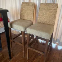 مبل دونفره و صندلی اپن