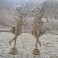 مجسمه برنجی نو