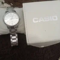 ساعت مردونه|ساعت|اندیشه, شهرک مریم|دیوار