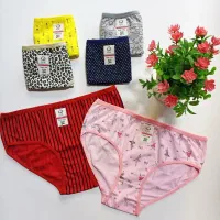 تولیدی شورت زنانه|لباس|رباط‌کریم, رباط‌کریم|دیوار