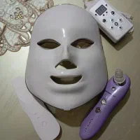 لوازم پاکسازی صورت و نقاب ال ای دی