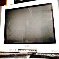 تلوزیون ال جی تمیز|تلویزیون و پروژکتور|شاهینشهر, شیخ بهایی|دیوار