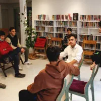 کتاب خوانی و مطالعه عزت نفس