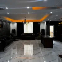 ملک ویلایی ۲۰۰ متری جنوبی بازسازی شده،زیبادشت بالا