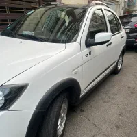 کویک سفید مشکی r