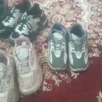 کفش زن وپسر|کیف، کفش، کمربند|کبودرآهنگ, |دیوار