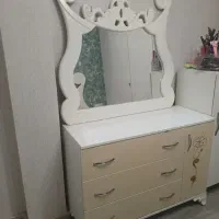 اینه دراور