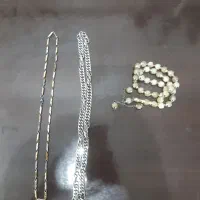 دوتا گردن بند یکی انگشتر و یکی تسبیح. معاوضه