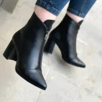 بوت پاشنه دار