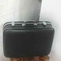 چمدان قدیمی چرمی درحدنو